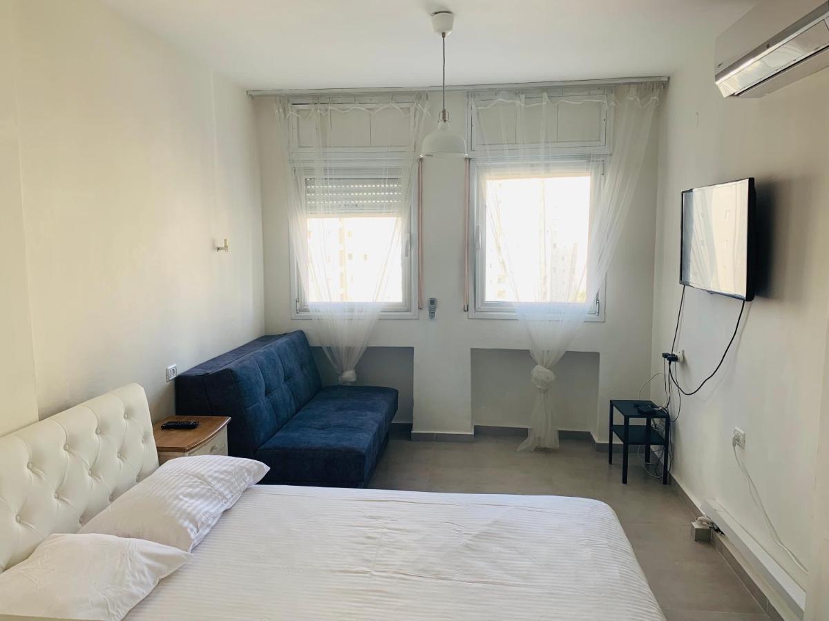Royal Sea Studio Netanya Extérieur photo
